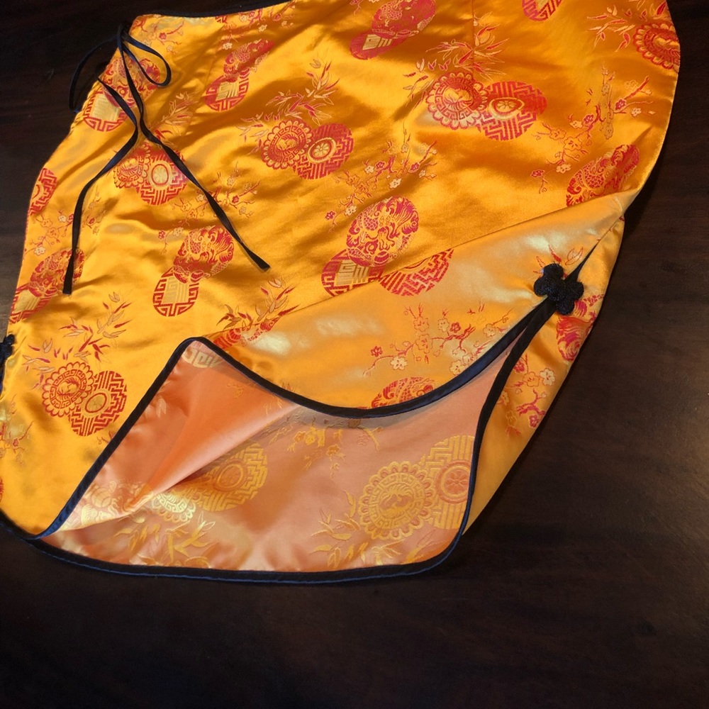 Custom made Yellow Asian Skirt XL